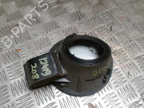 Fuel flap PEUGEOT 208 I (CA_, CC_) 1.2 VTi 68 / PureTech 68 | BP30583443C131