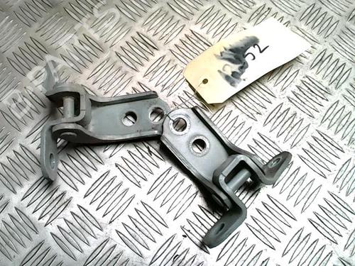 Dørhængsel/Dørbegrænser Dørhængsel/Dørbegrænser TOYOTA RAV 4 II (_A2_) 2.0 D 4WD (CLA20_, CLA21_, CLA20R, CLA21R) (116 hp) 33690650 33690650