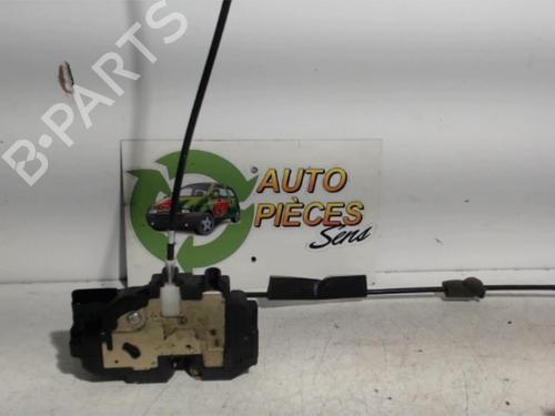 Used Front right lock NISSAN MICRA III (K12) 1.2 16V (65 hp) 25398651
