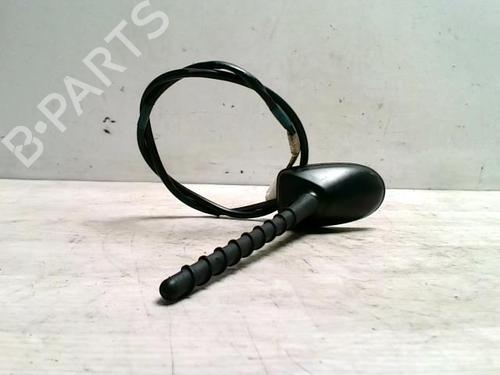 Used Antenna/Base TOYOTA YARIS (_P13_) 1.4 D (NLP130_, NLP130) (90 hp) 27531089