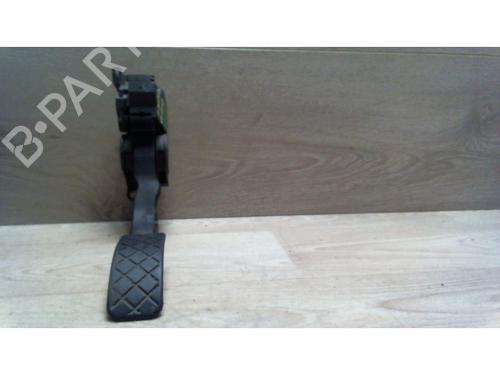Used Pedal VW POLO IV (9N_, 9A_) 1.2 12V (64 hp) 25408895