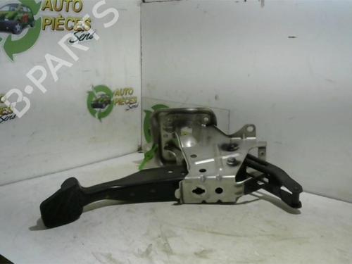 Used Break pedal VW TOURAN (1T1, 1T2) 2.0 TDI (136 hp) 25398990