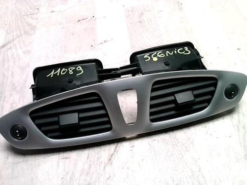 Used Air vent RENAULT SCÉNIC III (JZ0/1_) 1.9 dCi (JZ0J, JZ1J, JZ1K, JZ1S) (131 hp) 25420711