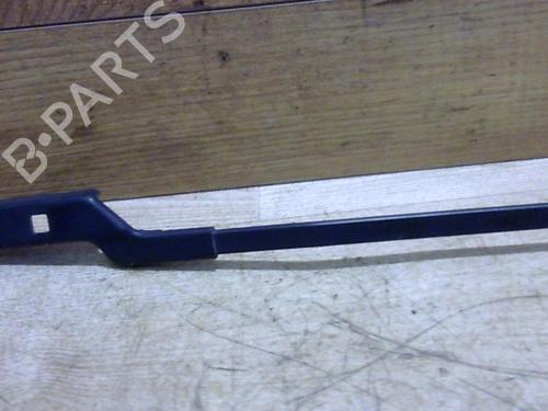 Front windshield wiper arm PEUGEOT 308 I (4A_, 4C_) 1.6 HDi | BP29527366C143 