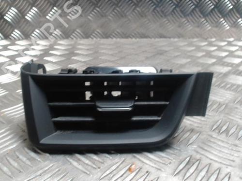 Rejilla aireadora RENAULT CLIO V (B7_) 1.5 Blue dCi 85 (B7AG) (86 hp) 31230077