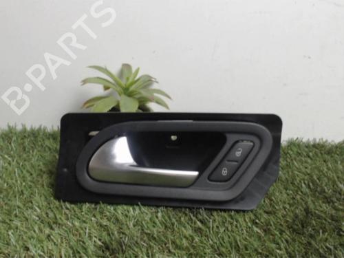 Venstre fortil invendig håndtag VW EOS (1F7, 1F8) 3.2 V6 (250 hp) 25394453