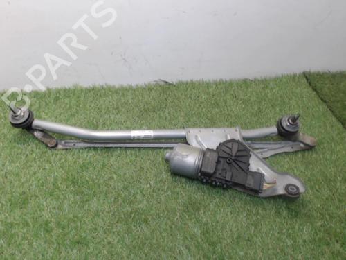 Used Front wiper motor DACIA DUSTER (HS_) 1.5 dCi (HSMC) (107 hp) 25390348
