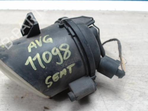Used Left front fog light SEAT ALTEA (5P1) 1.9 TDI (105 hp) 31599802
