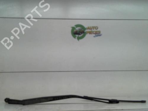 Used Front windshield wiper arm HYUNDAI TUCSON (JM) 2.0 CRDi All-wheel Drive (136 hp) 25400109