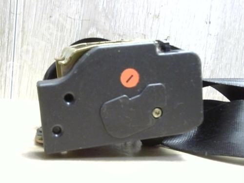 Used Front left seatbelt VW POLO (6N2) 1.4 16V (75 hp) 25409296
