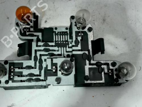 Used Licence plate light RENAULT MEGANE I (BA0/1_) 1.9 dCi (BA05, BA1F) (102 hp) 31230938