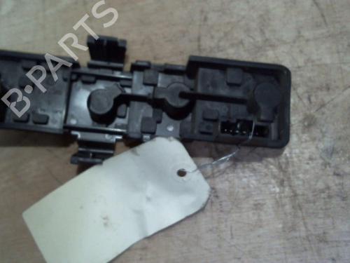 Éclairage de plaque d'immatriculation CITROËN XSARA PICASSO (N68) 2.0 HDi (90 hp) 25383351