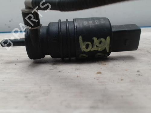 Sprinklervæskepumpe VW BORA I (1J2) 1.6 16V (105 hp) 28573325