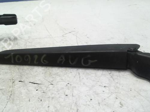 Used Front windshield wiper arm CITROËN C3 Picasso (SH_) 1.4 VTi 95 (SH8FSC, SH8FP0, SH8FP6) (95 hp) 28683196