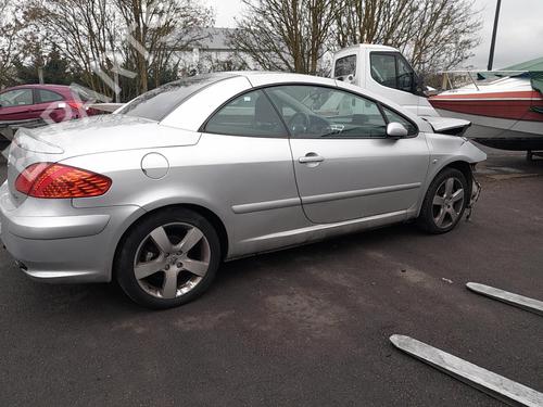 Middle console PEUGEOT 307 CC (3B) 2.0 HDi 135 | BP31228563I22 