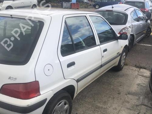 Engine control unit (ECU) PEUGEOT 106 II (1A_, 1C_) 1.4 i | BP28106924M57