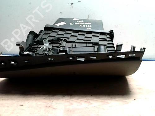 Glove box RENAULT MEGANE III Hatchback (BZ0/1_, B3_) 1.5 dCi | BP25427880C95