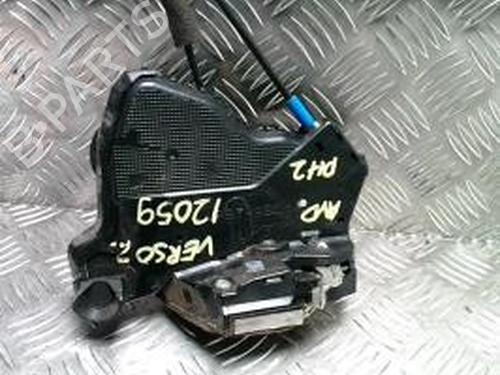 Used Front right lock TOYOTA COROLLA Verso (ZER_, ZZE12_, R1_) 2.2 D-4D (AUR10_, AUR10R) (136 hp) 25617700