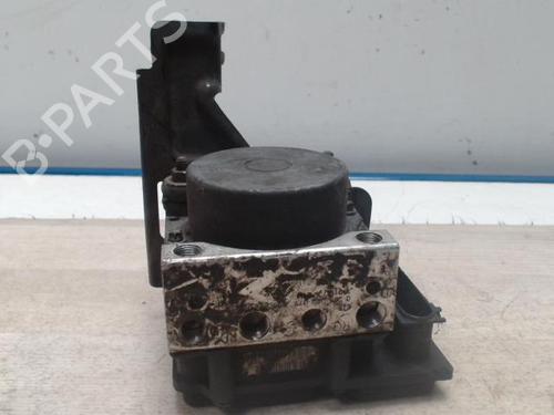 Used ABS pump RENAULT CLIO III (BR0/1, CR0/1) 1.5 dCi (BR17, CR17) (86 hp) 25421198