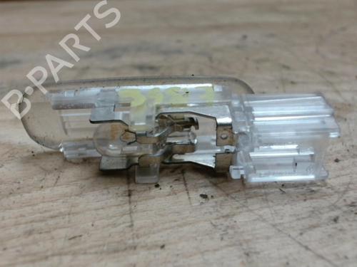 Used Licence plate light RENAULT SCÉNIC II (JM0/1_) 1.5 dCi (JM1E, JM16) (106 hp) 29379145