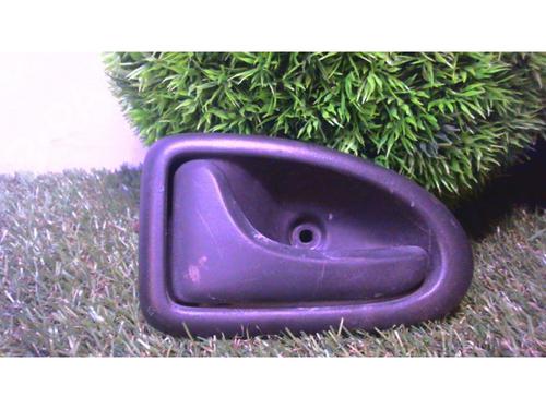 Used Rear left interior door handle RENAULT TRAFIC II Van (FL) 2.5 dCi 135 (FL0D) (135 hp) 25395631