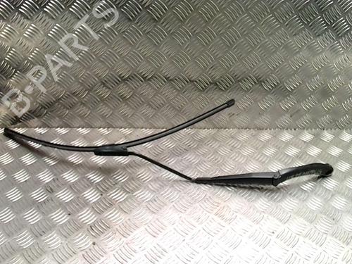 Used Front windshield wiper arm Front windshield wiper arm CITROËN NEMO Box Body/MPV (AA_) 1.3 HDi 75 (75 hp) 33563989 33563989