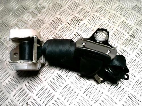 Used Rear right seatbelt TOYOTA YARIS (_P9_) 1.4 D-4D (NLP90_, NLP90R) (90 hp) 31312167