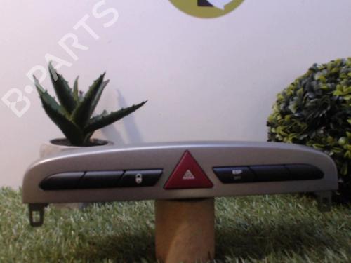 Used Warning switch PEUGEOT 308 I (4A_, 4C_) 1.6 HDi (92 hp) 25395862