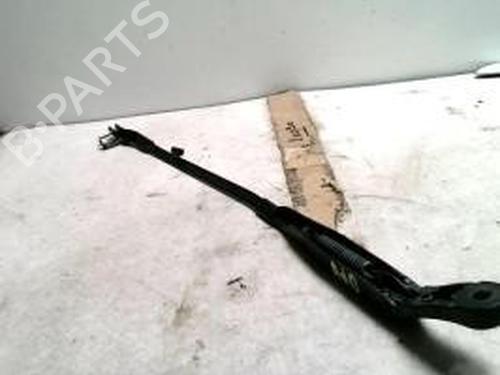 Used Front windshield wiper arm VW PASSAT B5.5 Variant (3B6) 1.9 TDI (130 hp) 26678992