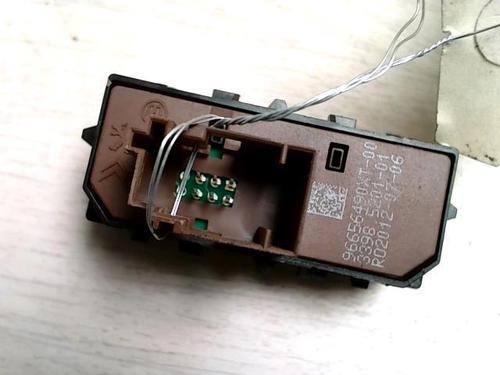Used Switch PEUGEOT 5008 (0U_, 0E_) 1.6 HDi (112 hp) 31229107