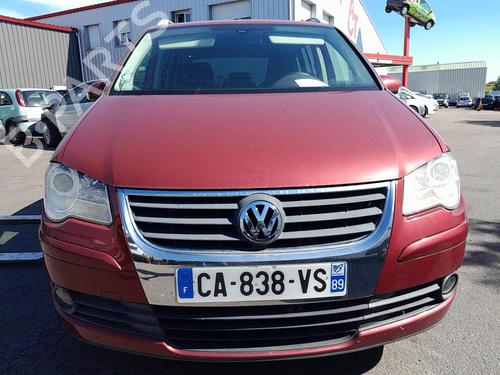 Middle console VW TOURAN (1T1, 1T2) 1.9 TDI | BP31234078I22 - Image 9