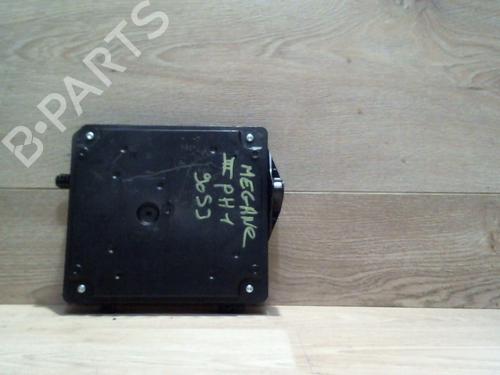 Used Control unit RENAULT MEGANE III Hatchback (BZ0/1_, B3_) 1.9 dCi (BZ0N, BZ0J) (131 hp) 31219620