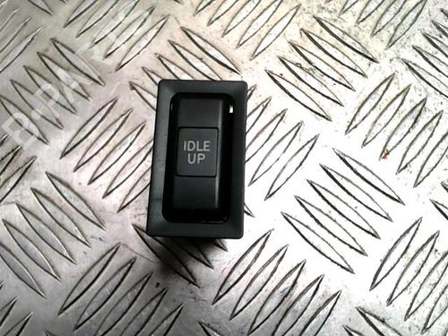 Used Switch Switch TOYOTA RAV 4 II (_A2_) 2.0 D 4WD (CLA20_, CLA21_, CLA20R, CLA21R) (116 hp) 33541048 33541048