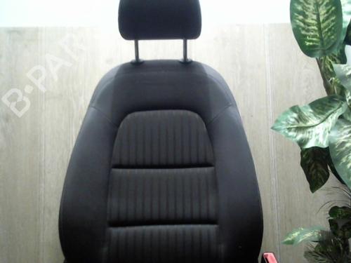 Right front seat AUDI A4 B8 Avant (8K5) 2.0 TDI | BP31221969C16