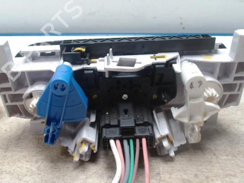 Used Climate control DACIA DUSTER (HS_) 1.5 dCi 4x4 (HSMC, HSMD) (110 hp) 28089322