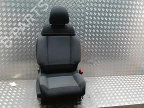 Used Right front seat CITROËN C3 III (SX) 1.6 BlueHDi 75 (75 hp) 30445584