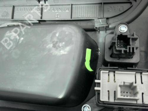 Middle console RENAULT CLIO IV (BH_) 1.5 dCi 90 | BP31229985I22