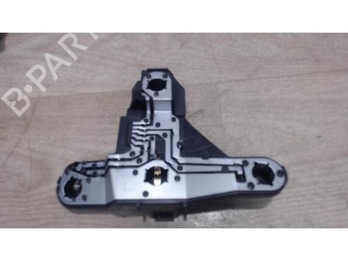 Luz matrícula TOYOTA COROLLA (_E12_) 1.6 VVT-i (ZZE121_, ZZE121R) (110 hp) 25414817