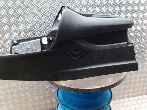 Consola central RENAULT CAPTUR II (HF_) TCe 90 (HFM6) (91 hp) 33021387