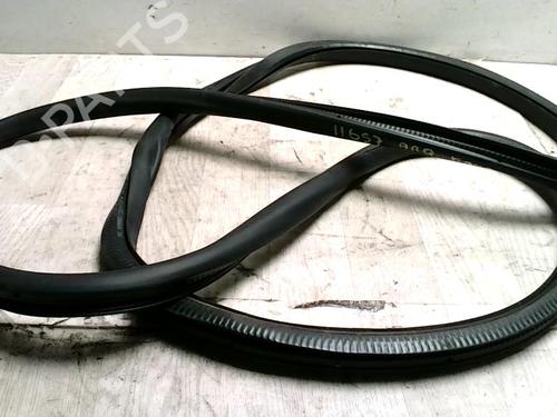 Rubber door seal VW TIGUAN (5N_) 2.0 TDI | BP25425512C142