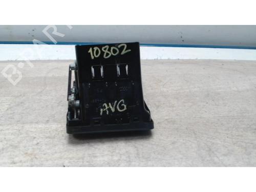 Air vent VW TOURAN (1T1, 1T2) 2.0 TDI | BP25421335I21