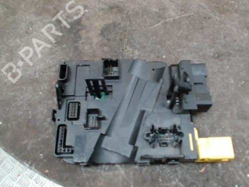 Interruttore Interruttore VW TOURAN (1T1, 1T2) 1.9 TDI (90 hp) 33884085 33884085