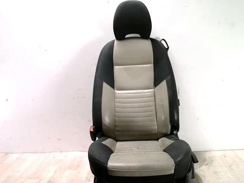 Left front seat VOLVO C30 (533) 2.0 D | BP31234137C15