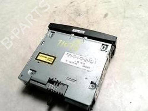 Radio CITROËN C4 Coupe (LA_) 1.6 HDi (109 hp) 25428035