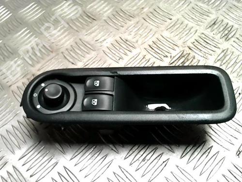 Used Left front window switch RENAULT TWINGO II (CN0_) 1.2 16V (CN04, CN0B) (75 hp) 31238529
