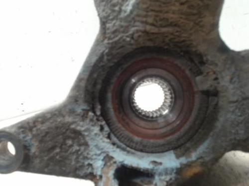 Right front steering knuckle PEUGEOT EXPERT Van (VF3A_, VF3U_, VF3X_) 2.0 HDi 120 | BP25427561M26 