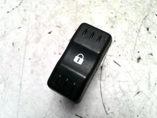Used Switch DACIA LOGAN MCV (KS_) 1.5 dCi (KS0W) (86 hp) 25426350
