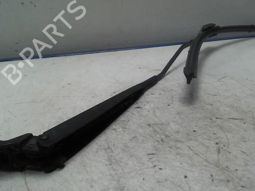 Front windshield wiper arm CITROËN C3 Picasso (SH_) 1.4 VTi 95 (SH8FSC, SH8FP0, SH8FP6) | BP28683196C143