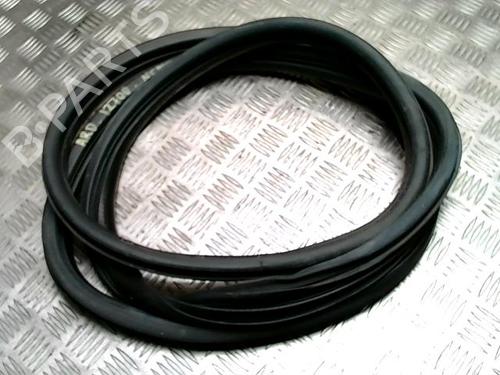 Used Rubber door seal Rubber door seal CITROËN NEMO MPV 1.3 HDi 75 (75 hp) 36088938 36088938