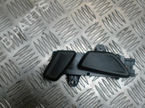 Used Switch RENAULT CAPTUR II (HF_) TCe 155 (HFMN) (154 hp) 31239663